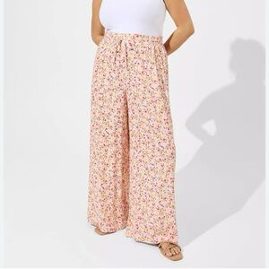 Torrid Lightweight Crepe Ditsy Floral Wide-Leg Elastic Waist Pants
